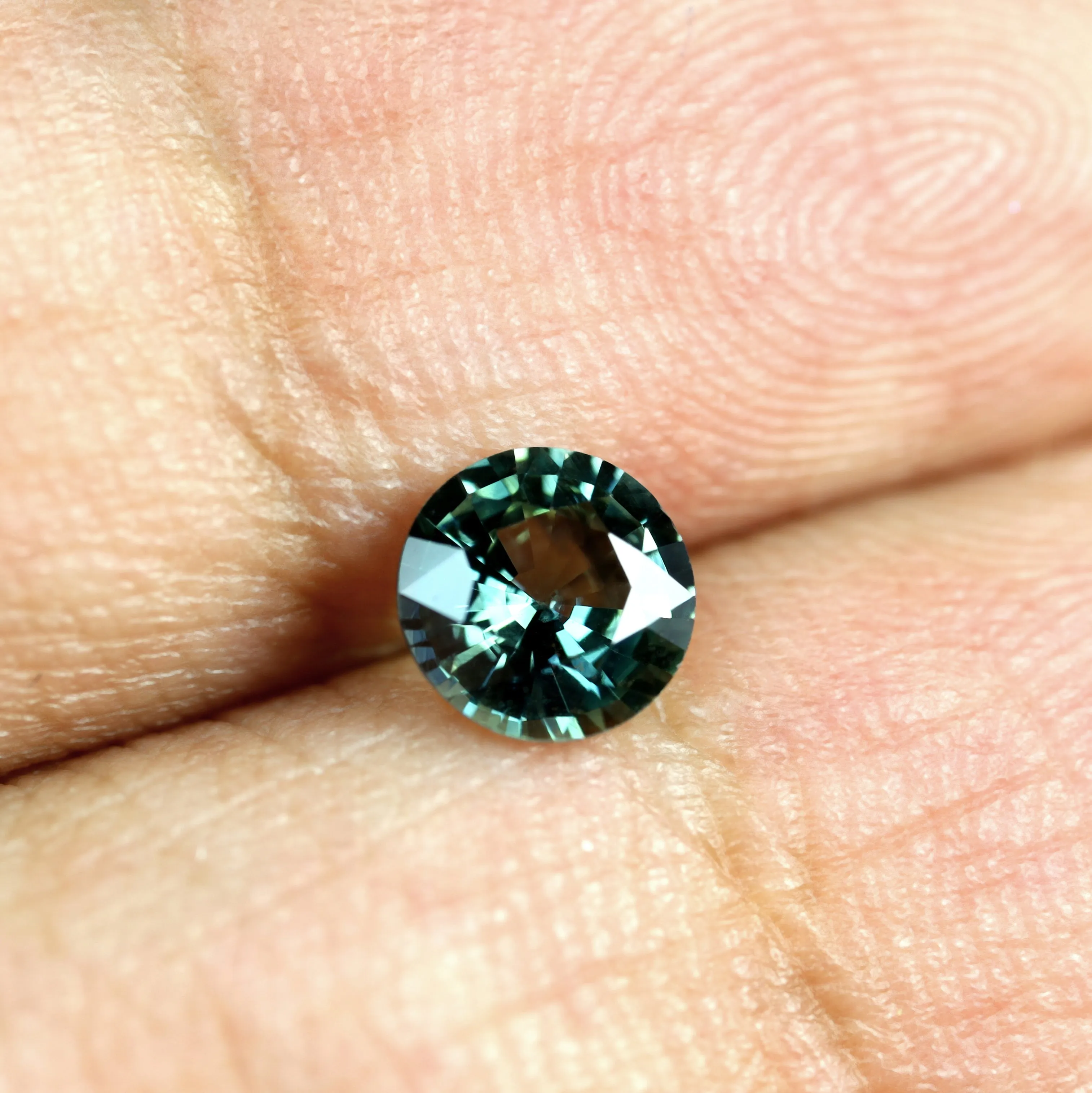 0.67ct Certified Natural Teal Sapphire