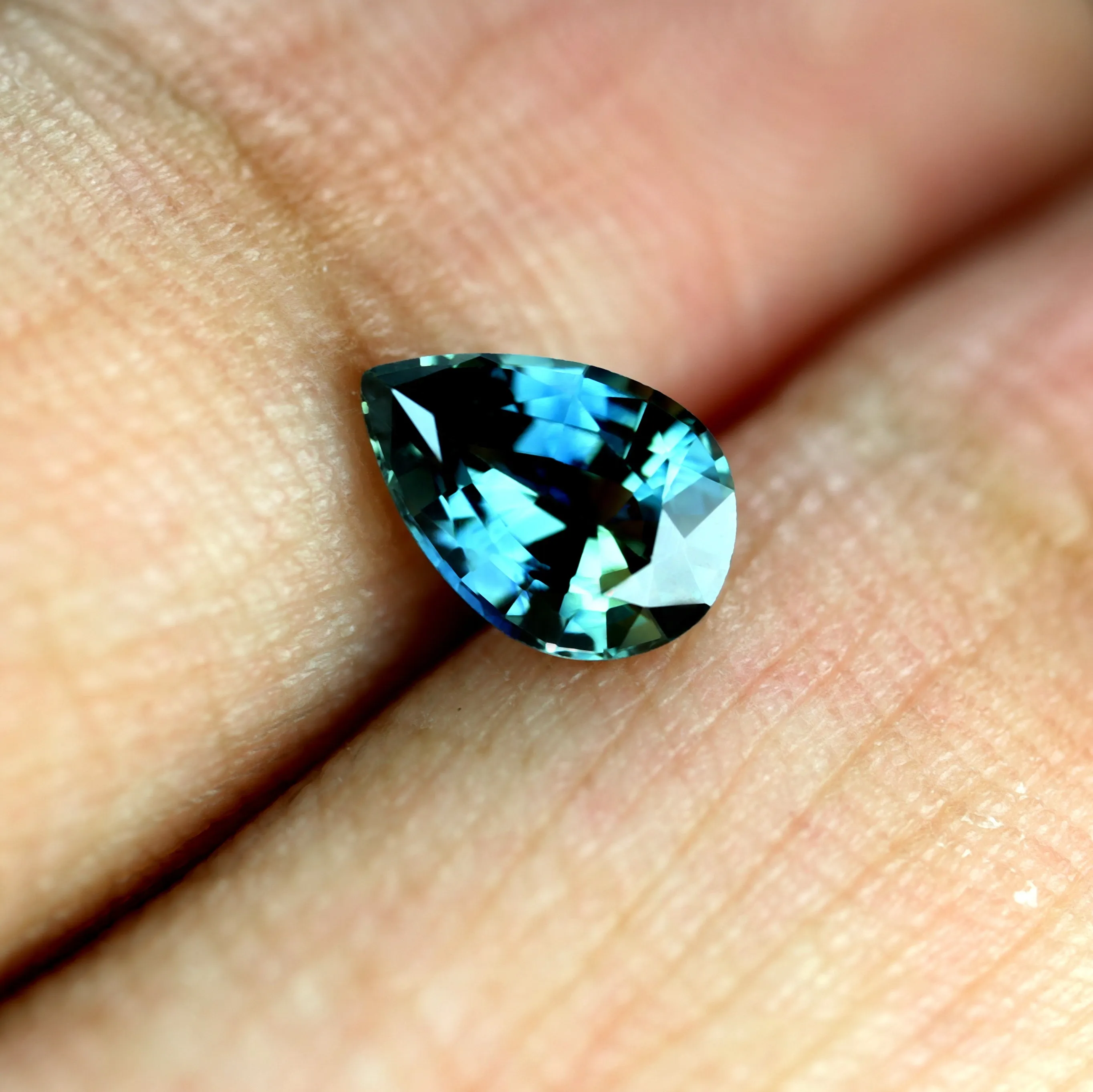 0.73ct Certified Natural Teal Sapphire