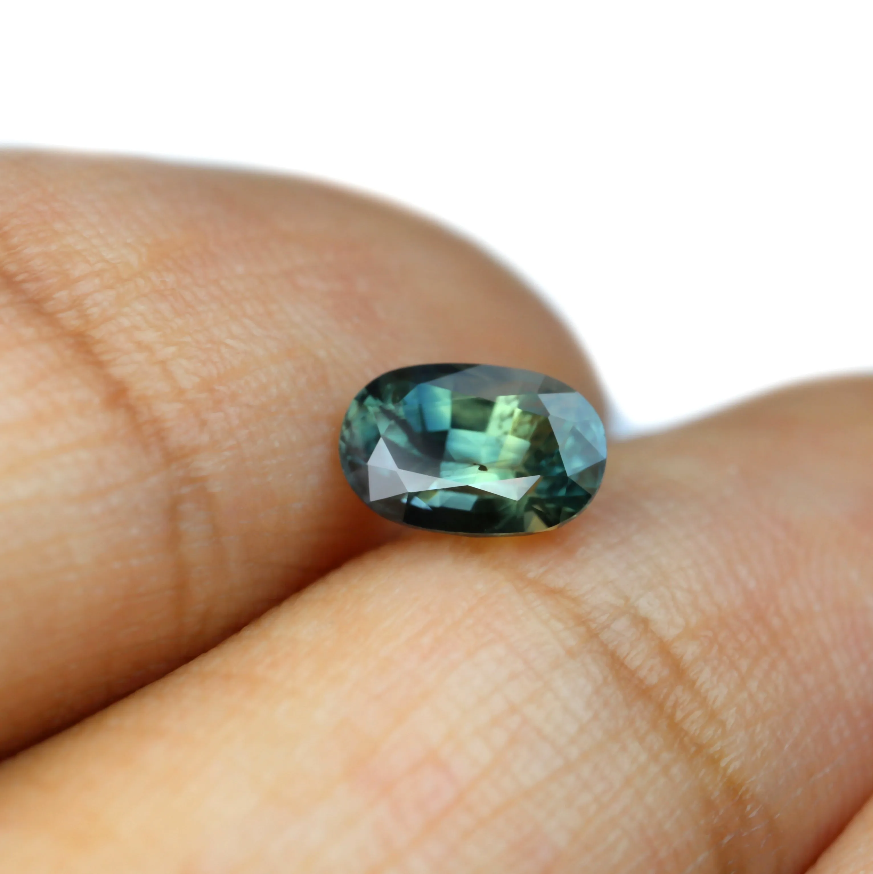 0.75ct Certified Natural Teal Sapphire