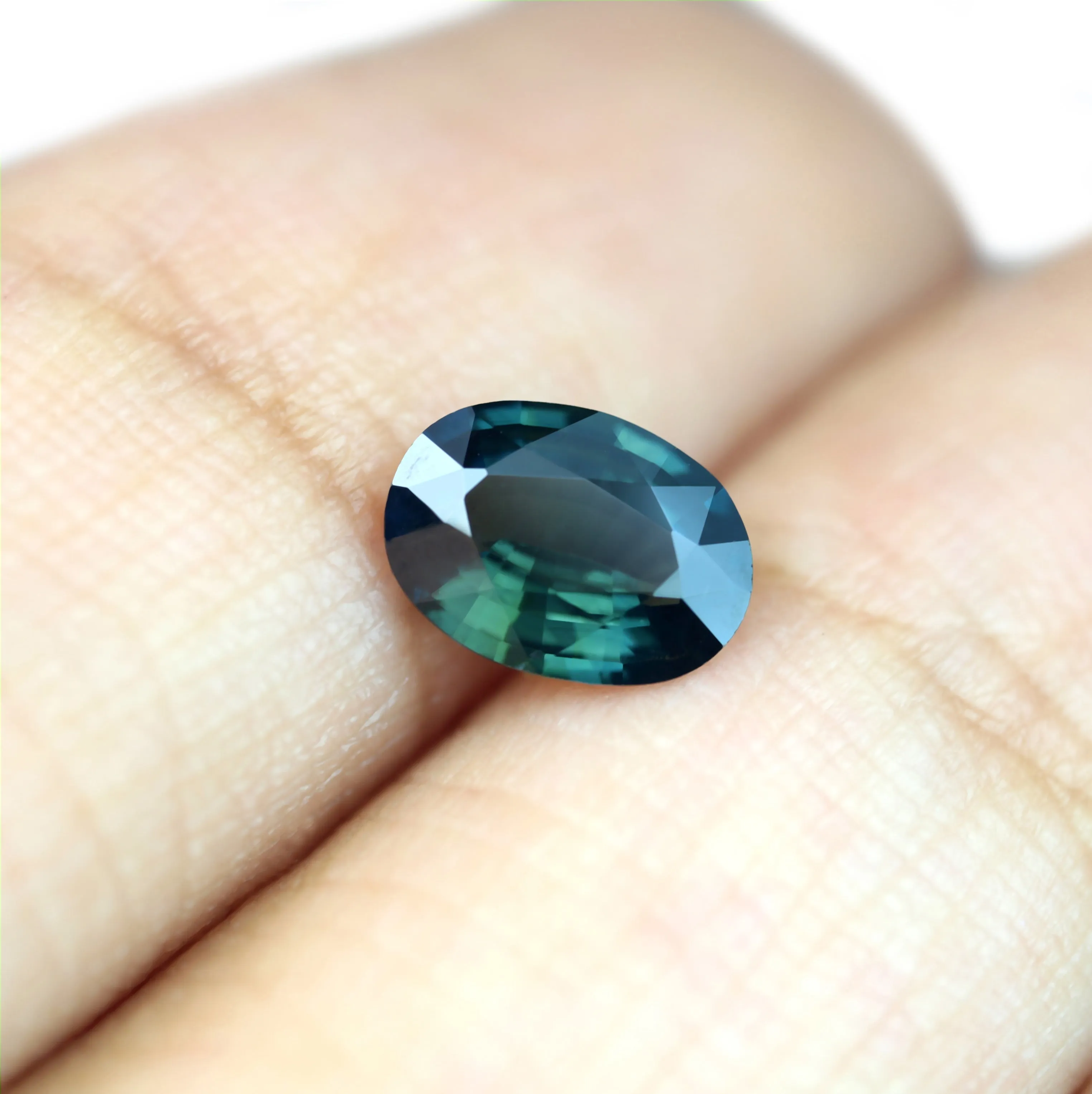 0.75ct Certified Natural Teal Sapphire
