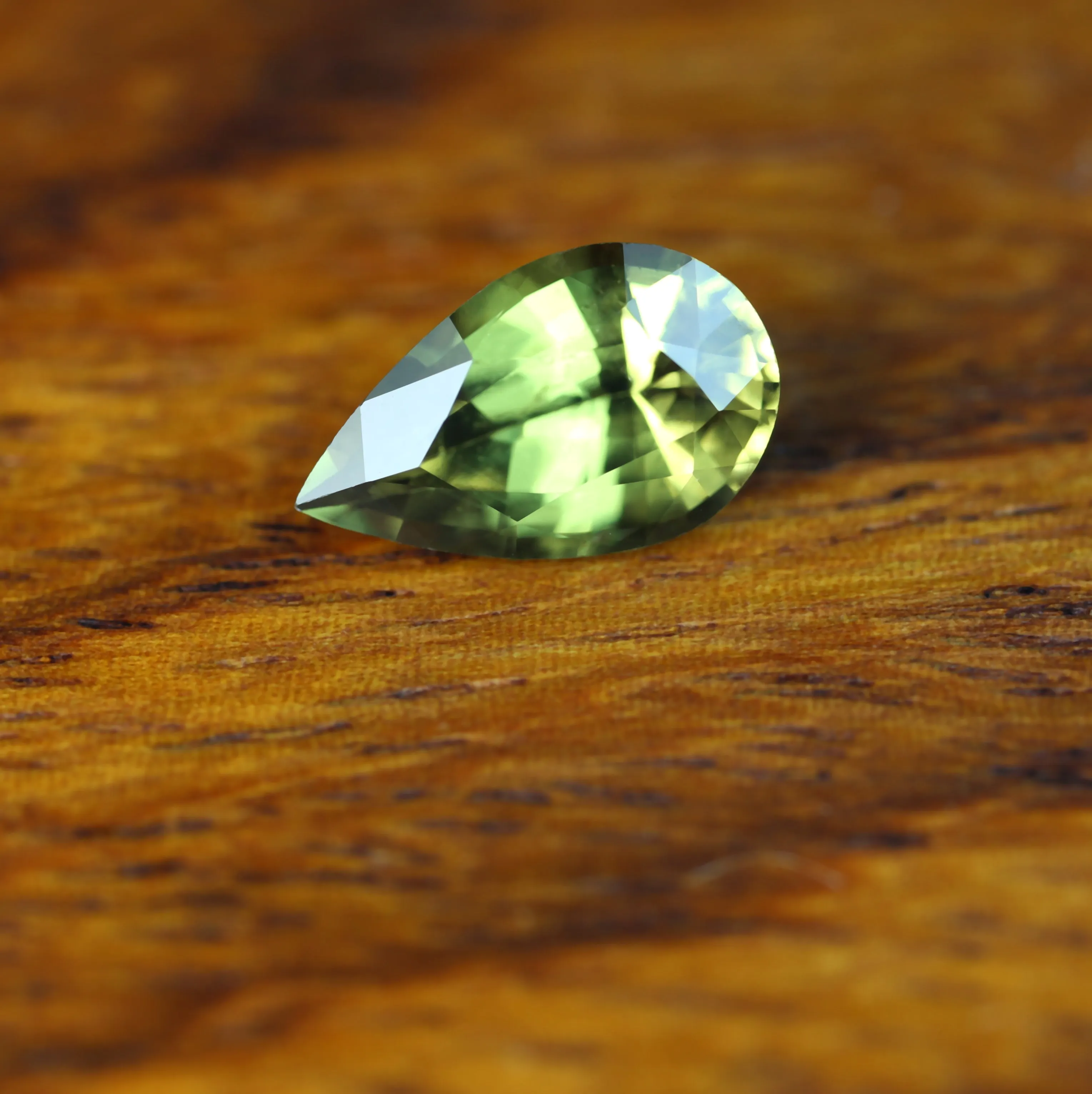 0.77ct Certified Natural Green Sapphire