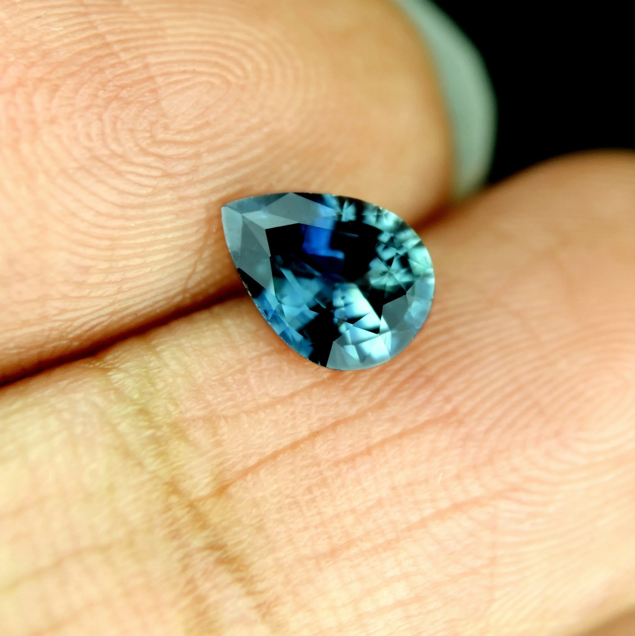 0.82ct Certified Natural Blue Sapphire