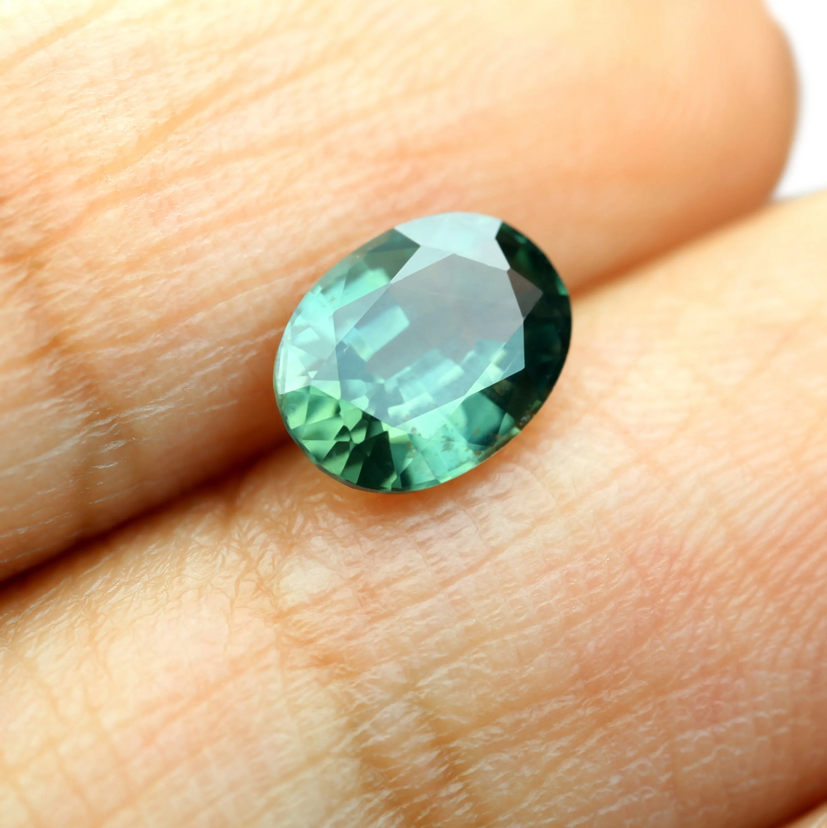 0.92ct Certified Natural Green Sapphire