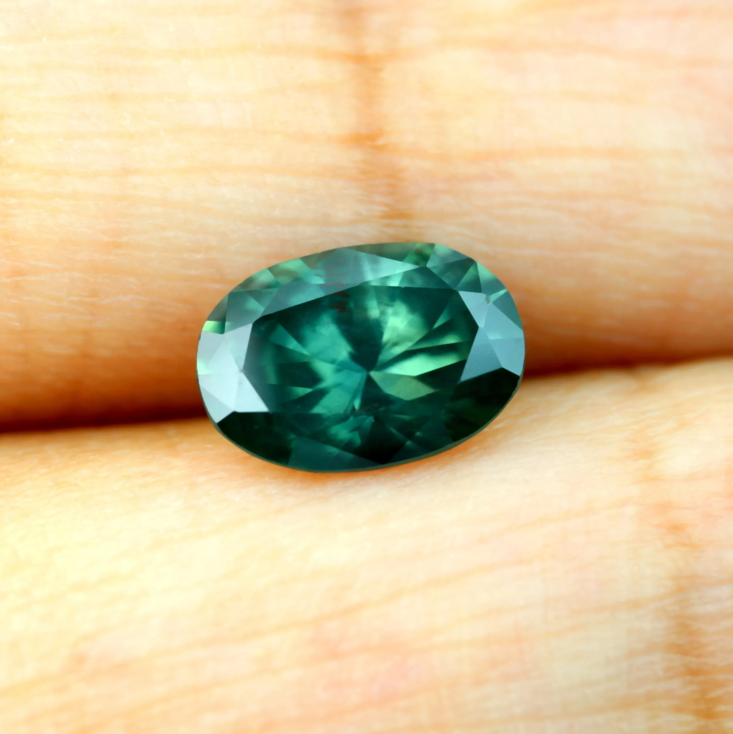 0.95ct Certified Natural Teal Sapphire