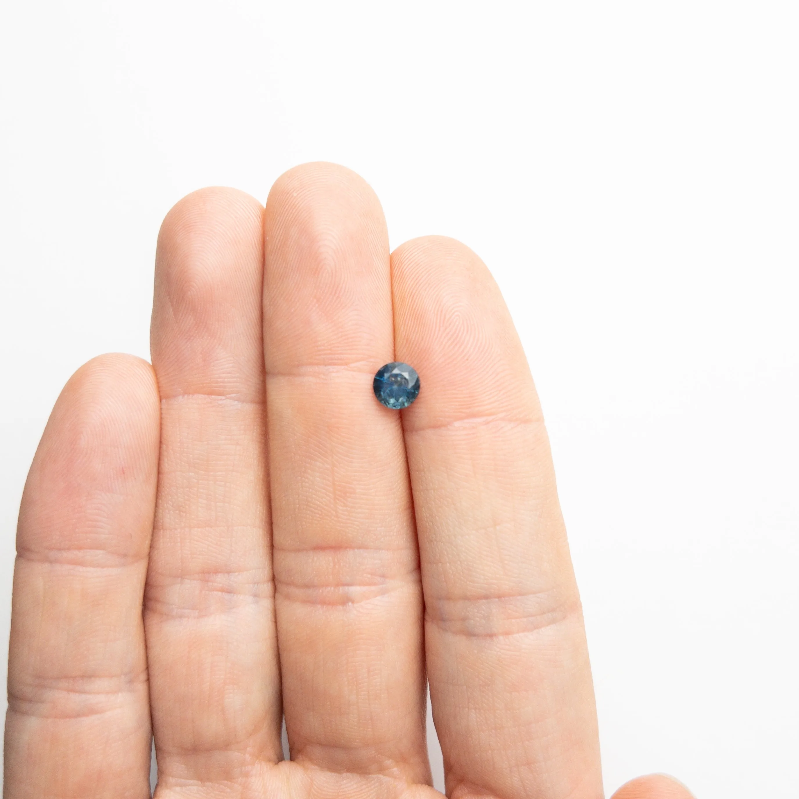 1.01ct 6.11x6.06x4.02mm Round Brilliant Sapphire 19937-06