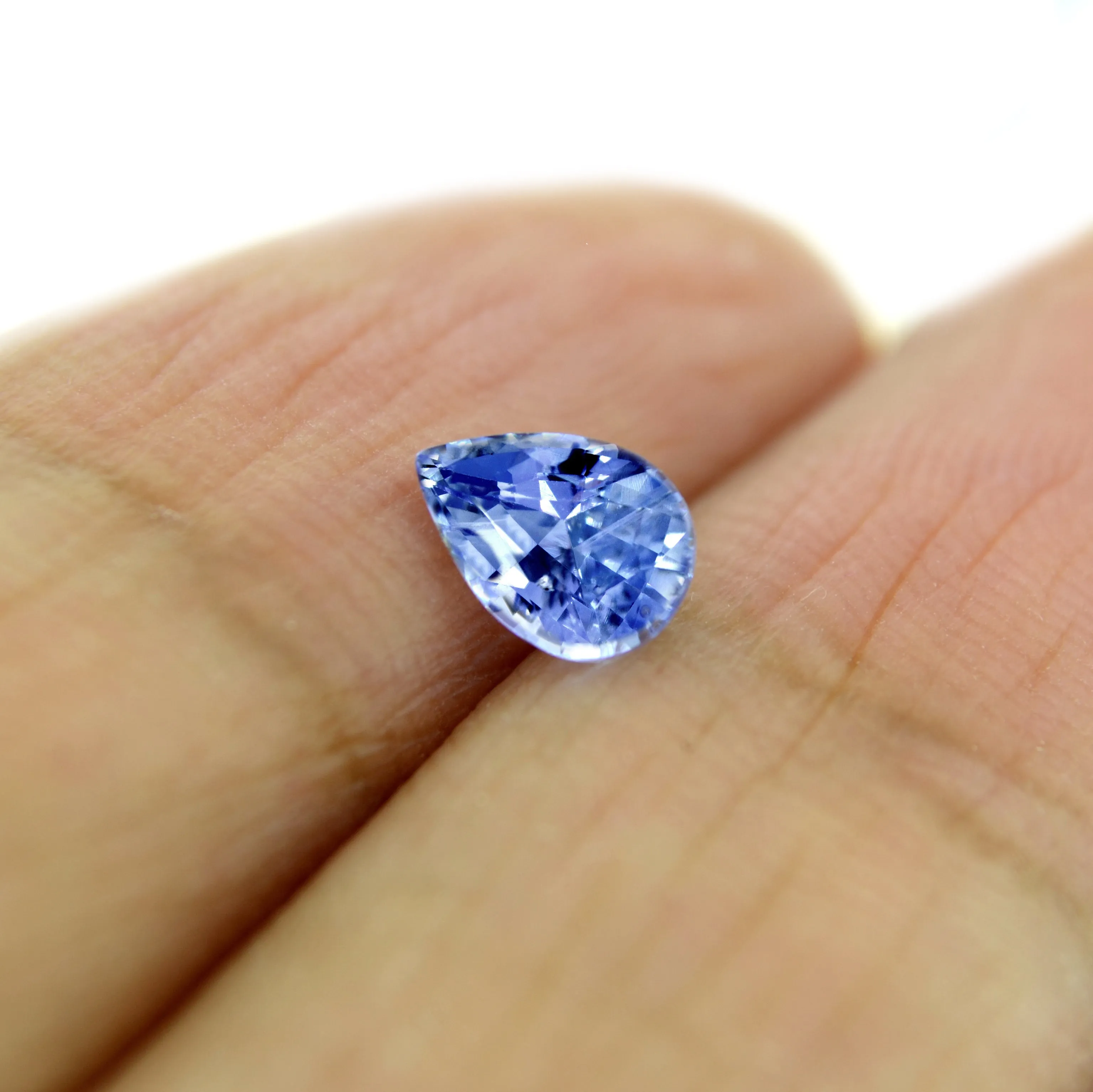 1.05 ct Certified Natural Blue Sapphire