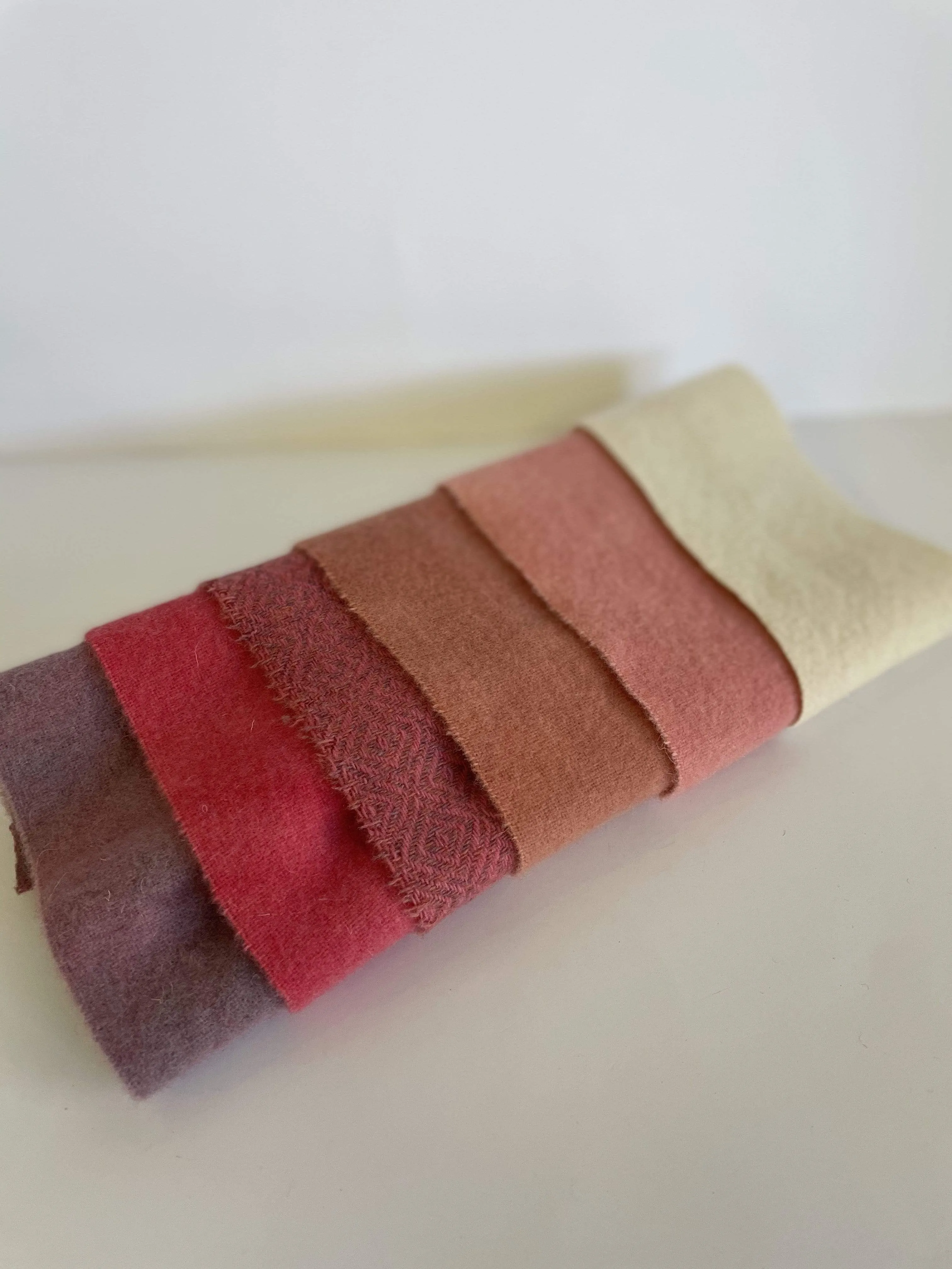 $3 Hand-Dyed Wool Swatch - Shades of Pink