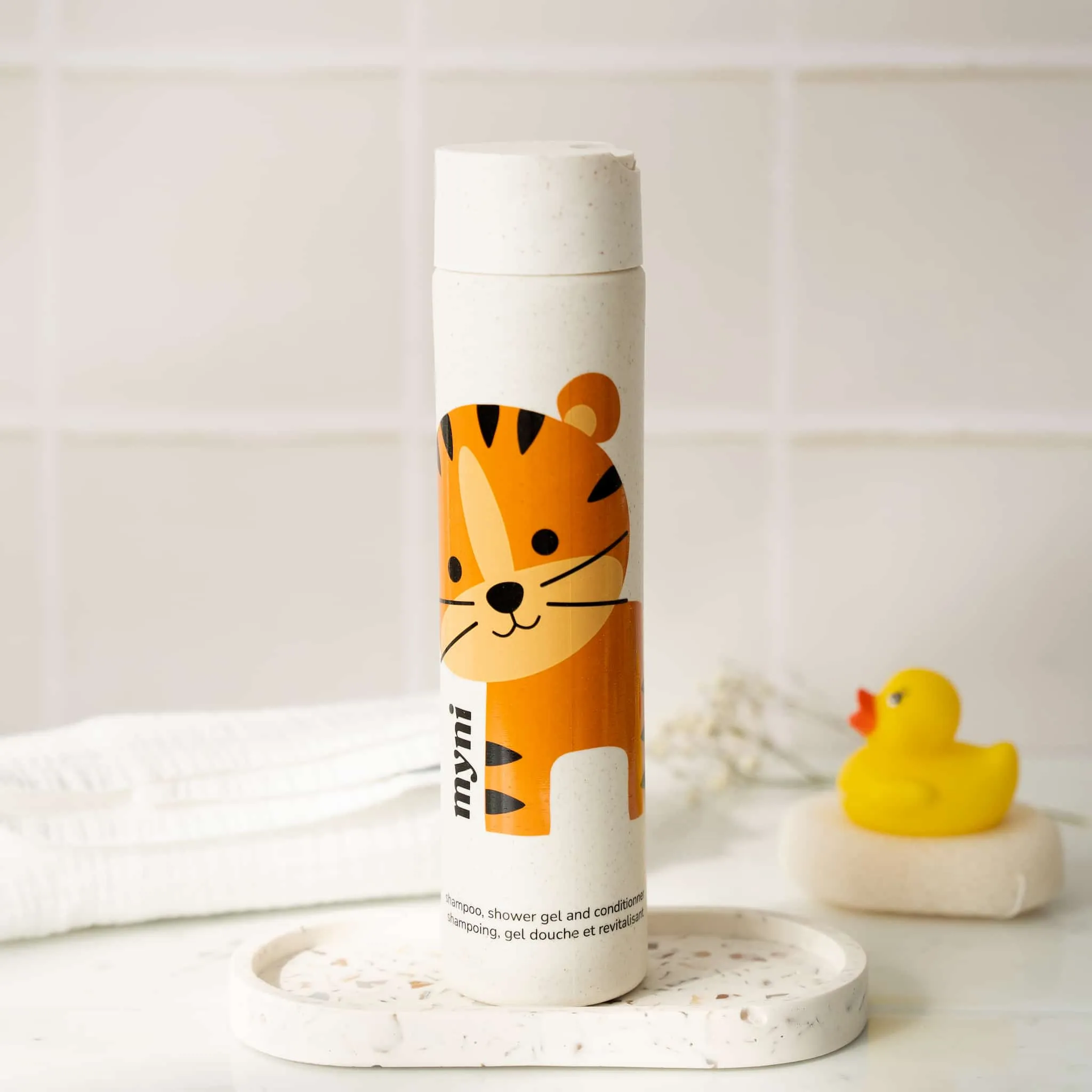 3 in 1 bottle for kids in wheat straw