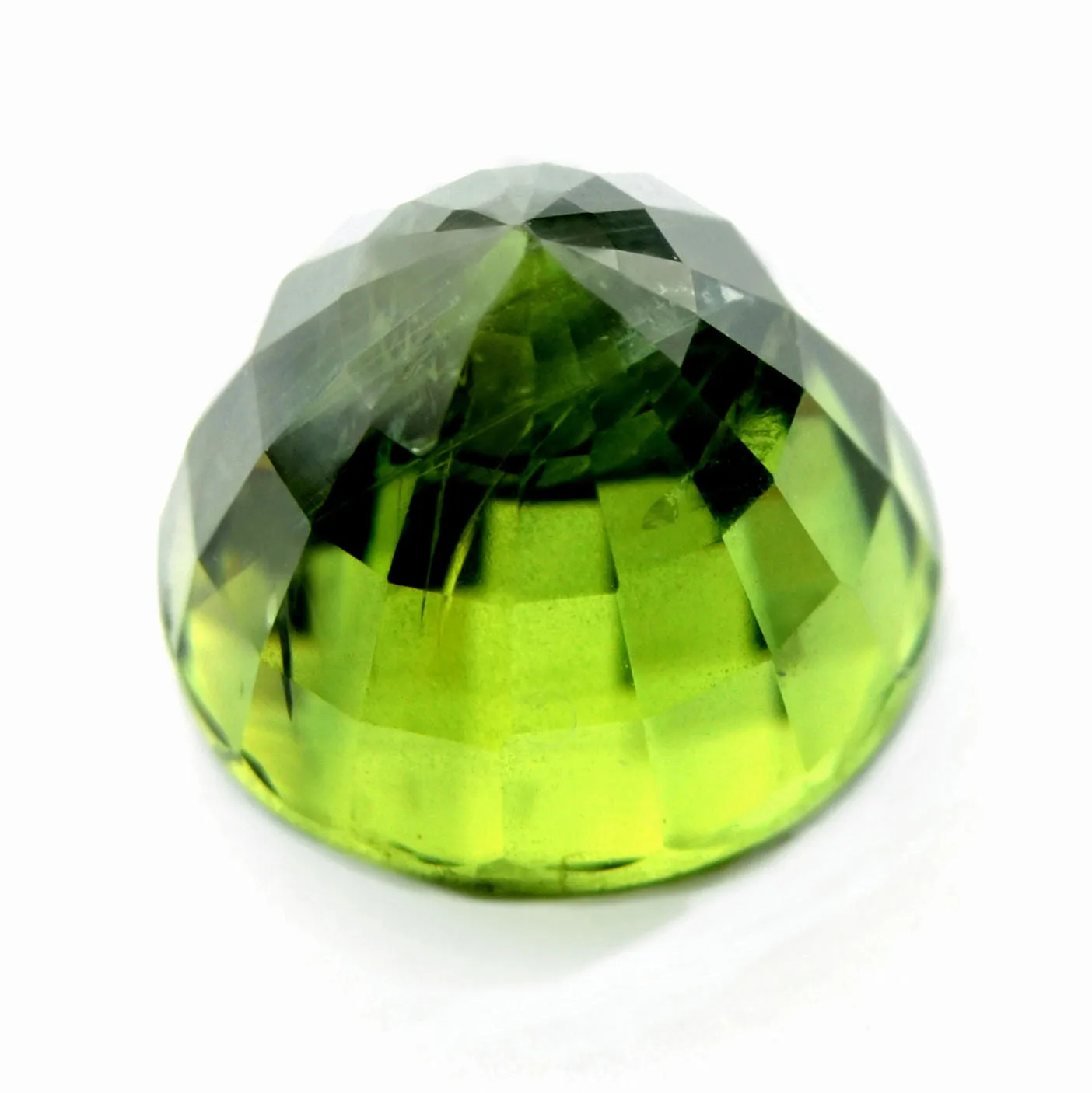 4.07 ct Certified Natural Green Sapphire