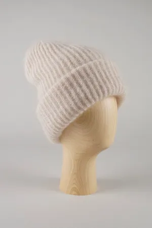 Adalyn beanie full cream