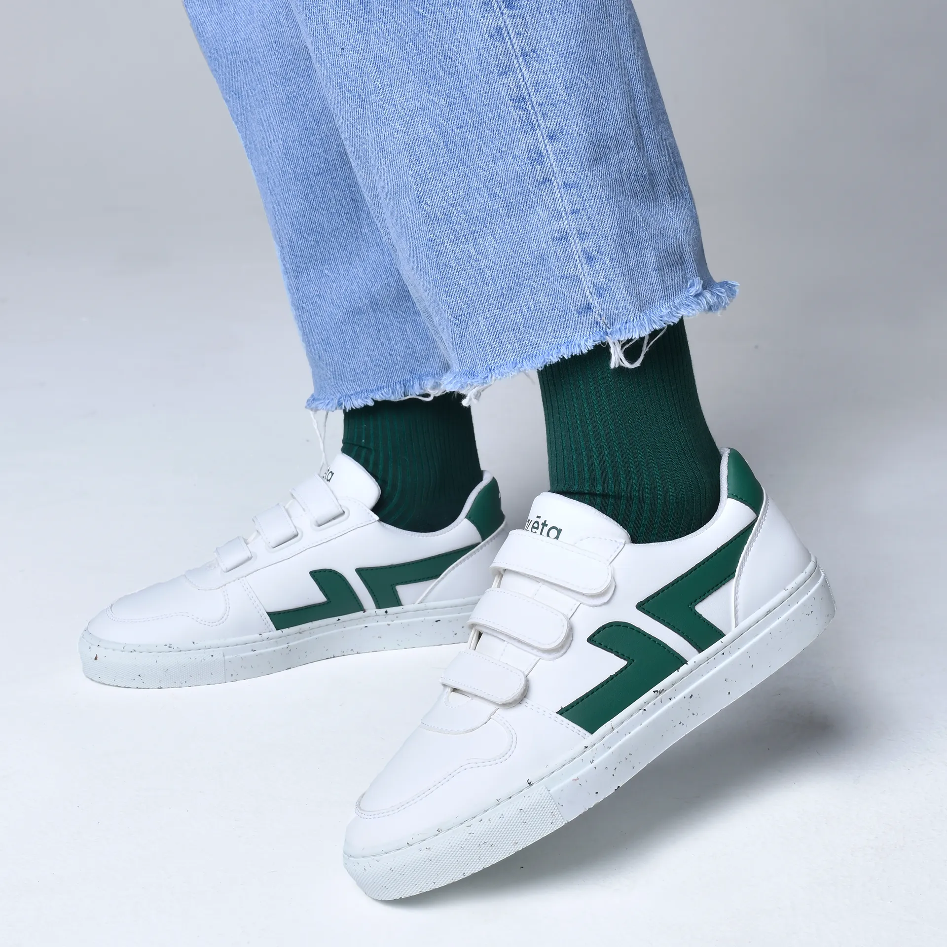 Alpha Velcro Sneakers White / Green
