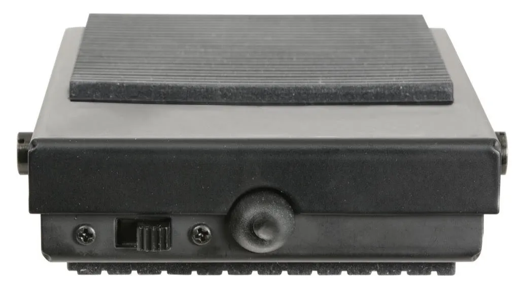 Chord FS-3N Non-latching Foot Switch / Sustain Pedal