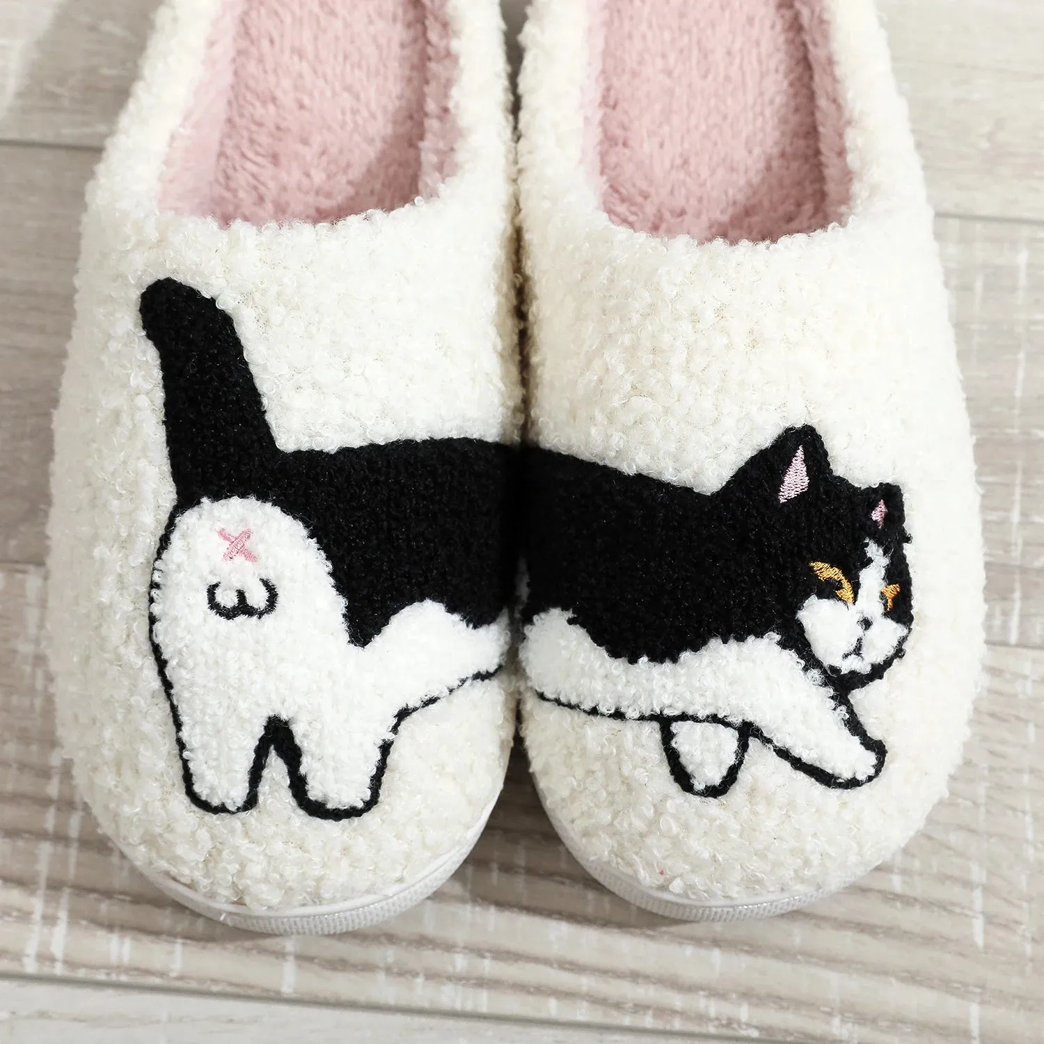 Cute Cat & Pug Plushy Slippers 🐾✨ Cozy Indoor Footwear for Pet Lovers | Warm & Non-slip | Ideal Gift for Cat Moms & Dads! 🐱🎁