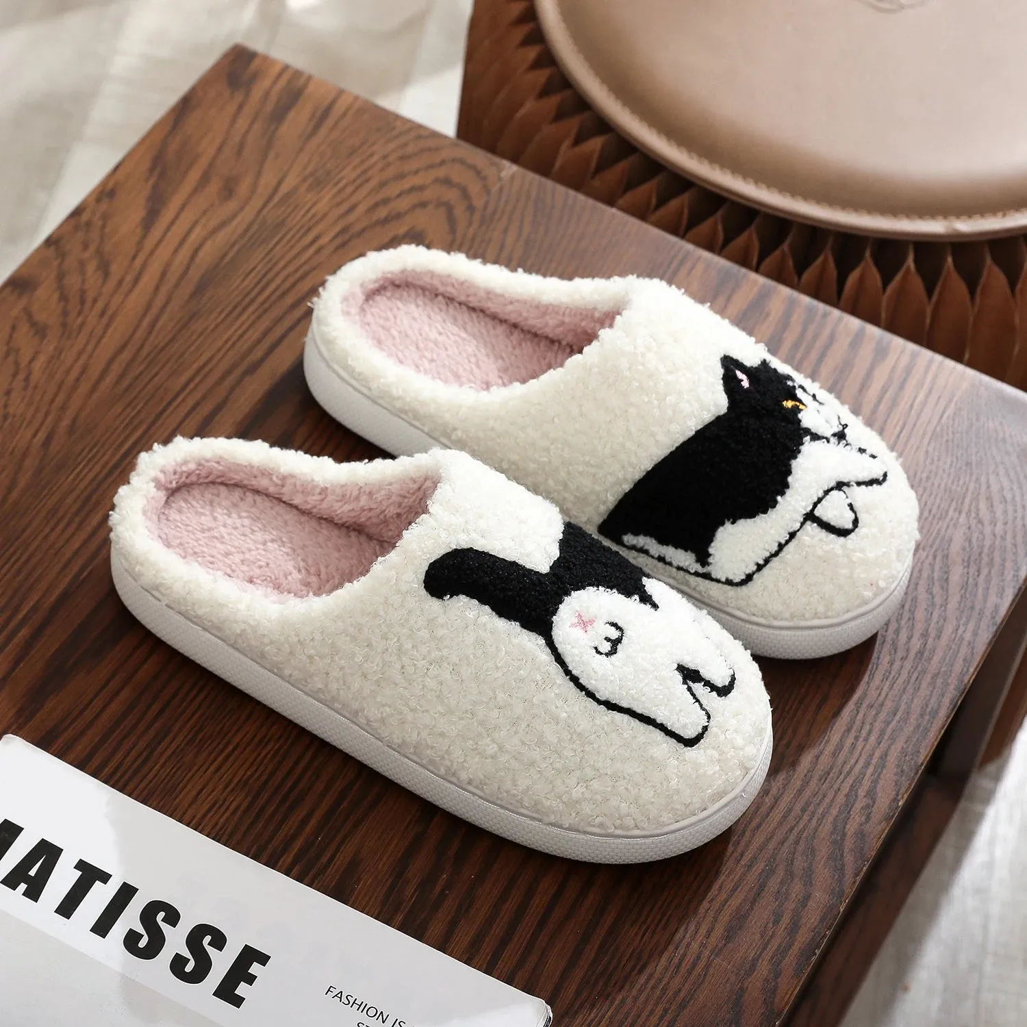 Cute Cat & Pug Plushy Slippers 🐾✨ Cozy Indoor Footwear for Pet Lovers | Warm & Non-slip | Ideal Gift for Cat Moms & Dads! 🐱🎁