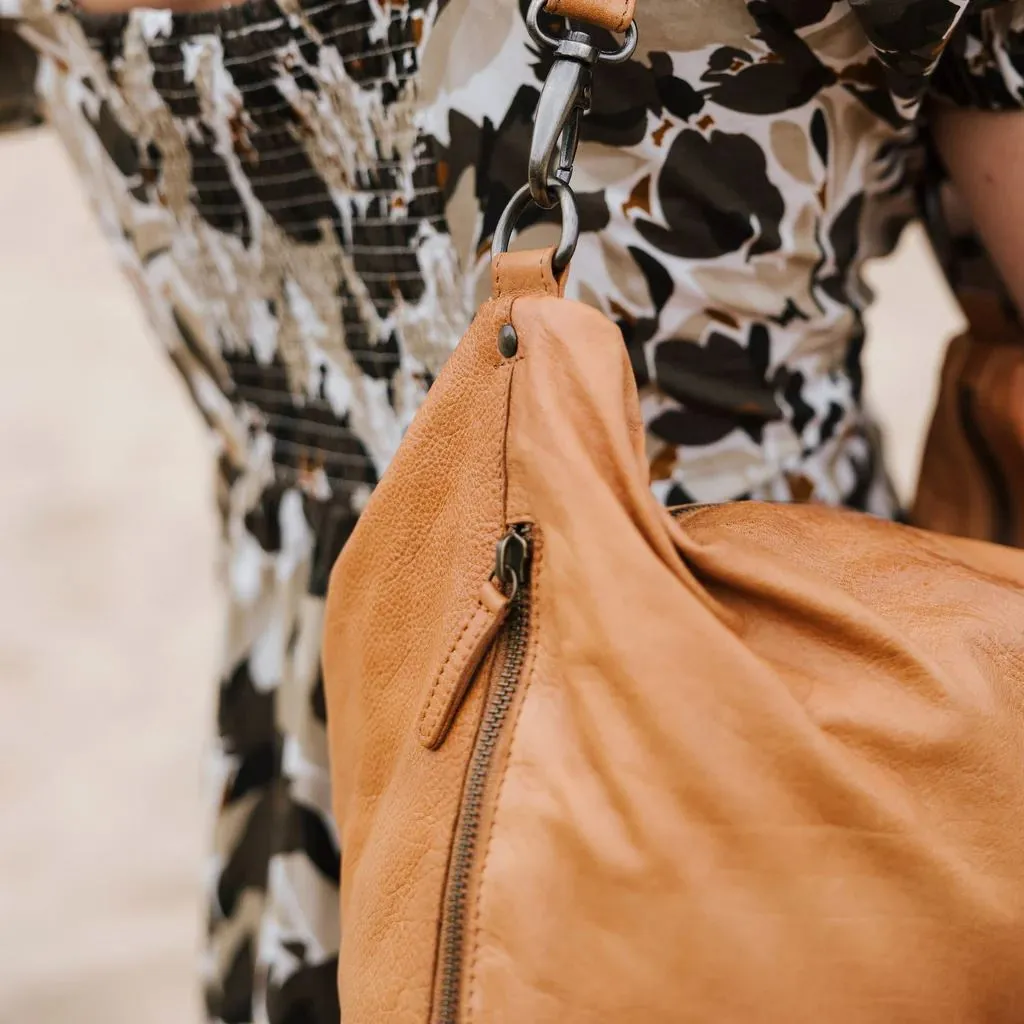 DUSKY ROBIN Adele Bag - Tan
