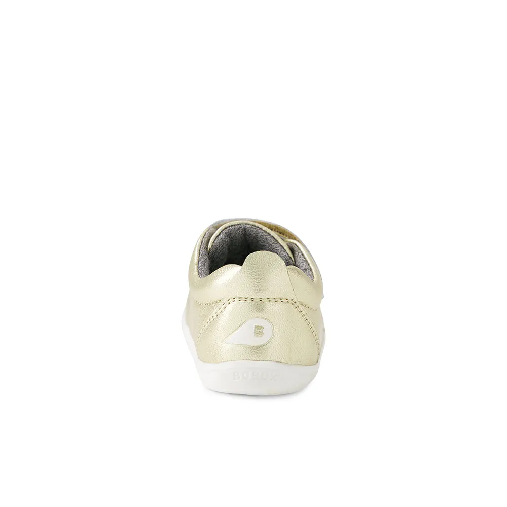 Grass Court  - Step Up - Pale Gold