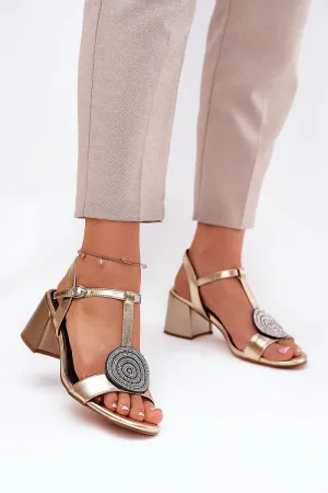 Heel sandals Step in style