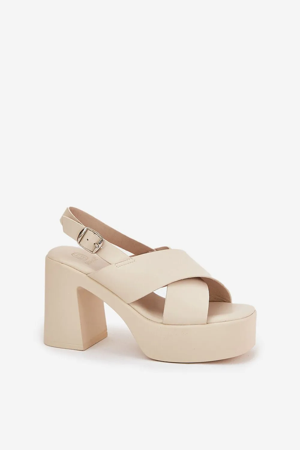 Heel sandals Step in style