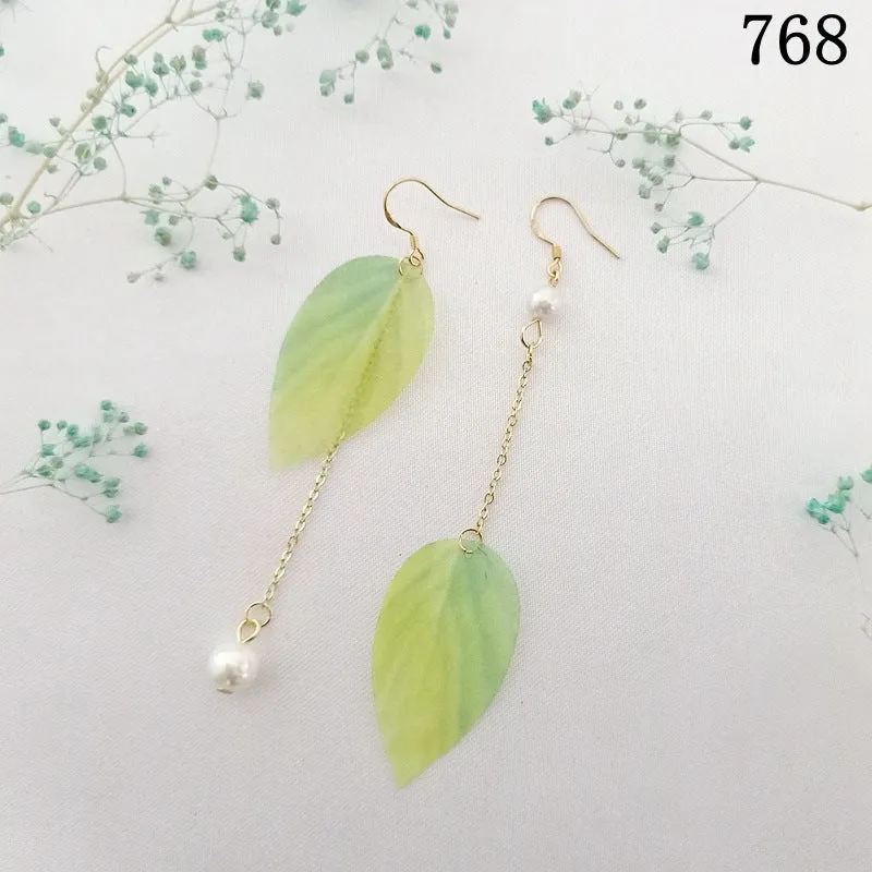 just-lil-things-drop-earrings-green-jlt10118