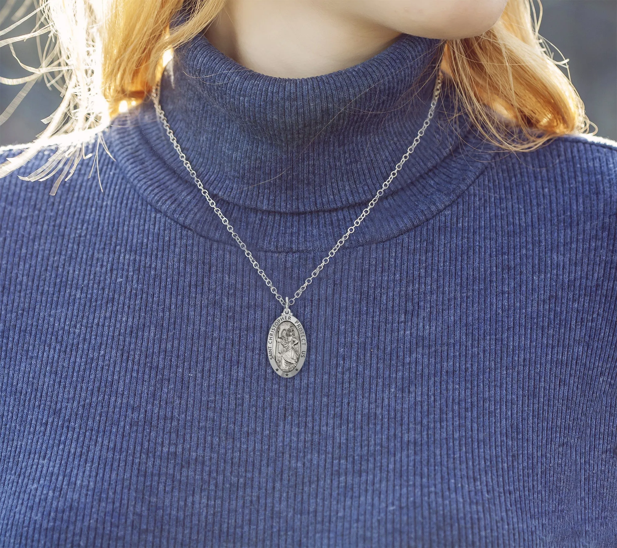 Ladies 925 Sterling Silver St Christopher Oval Antique Pendant Necklace, 18mm