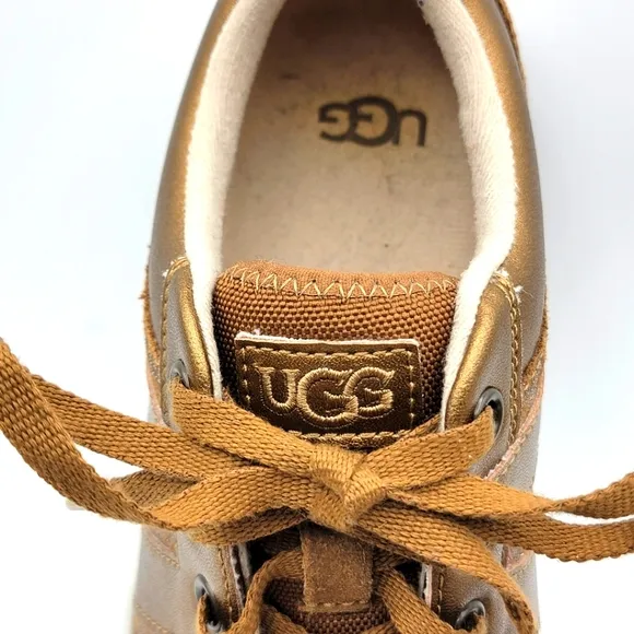 LIKE NEW!!! Ugg Kids' Marcus Sneaker Glitter Leopard. SIZE 3. #1163