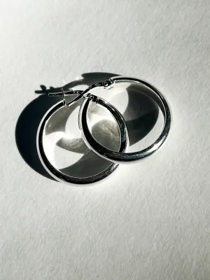 Lou Hoops