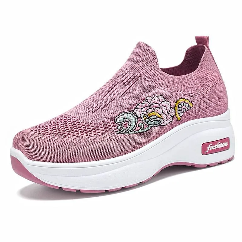 New Spring Casual Shoes with Ultra-Lightweight Soles