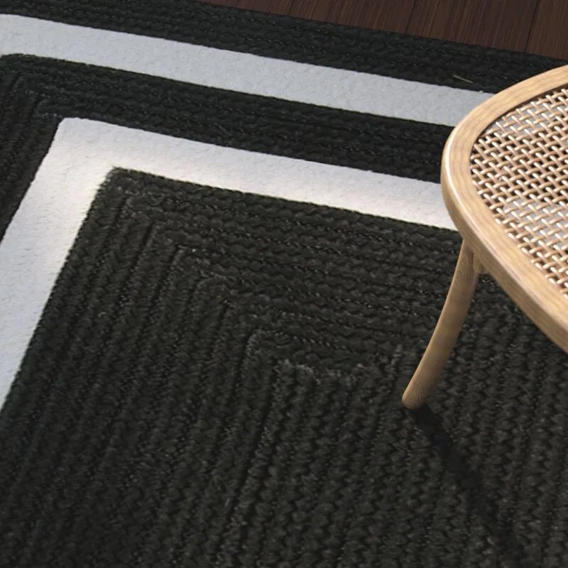 New Wayfair Indoor/Outdoor Great Quality Hand Braided Stain Resistant Area Rug Runner 2 Ft X 7 Ft, Black & White! Retails $250 
