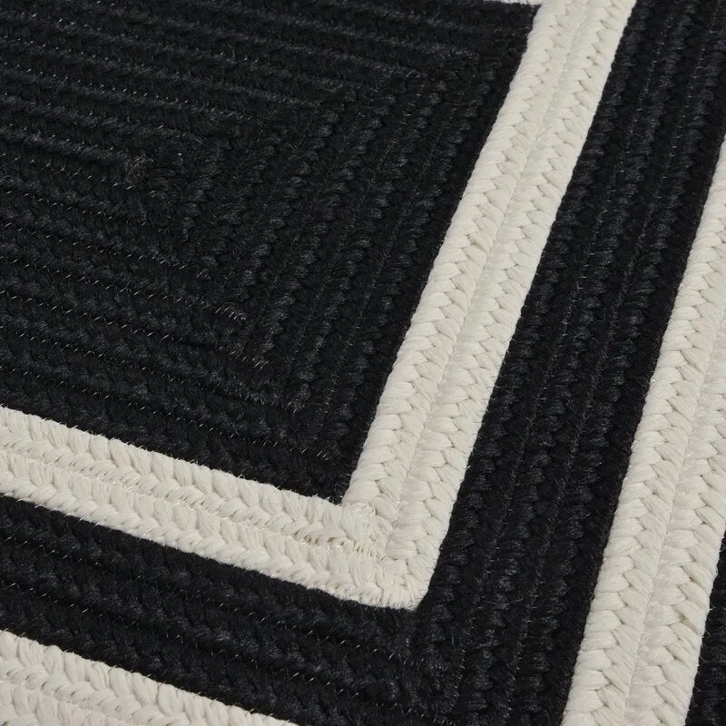 New Wayfair Indoor/Outdoor Great Quality Hand Braided Stain Resistant Area Rug Runner 2 Ft X 7 Ft, Black & White! Retails $250 
