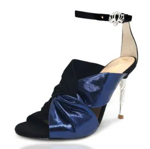 NICOLETTE - NAVY MULTI SAMPLE 6