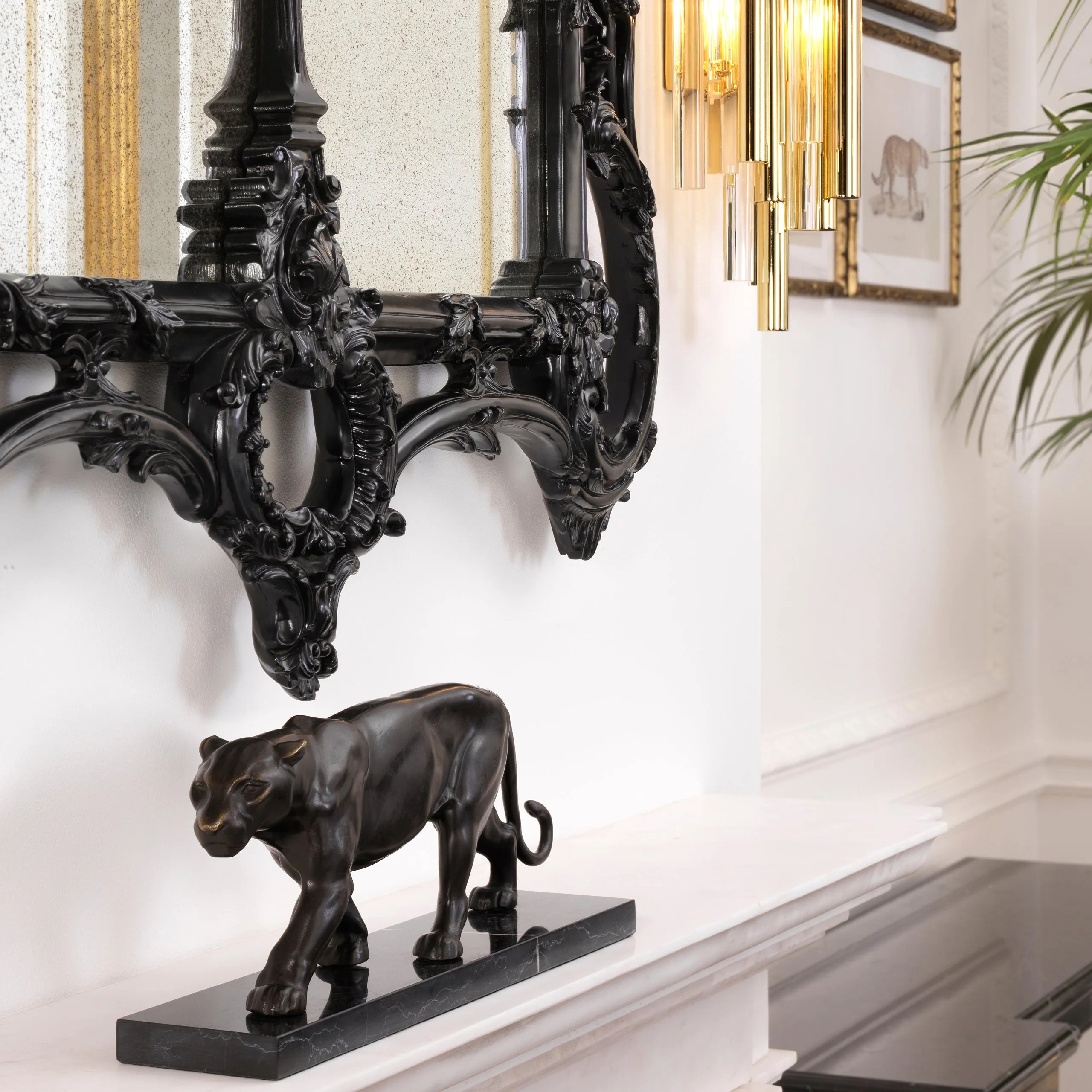 Panther bronze