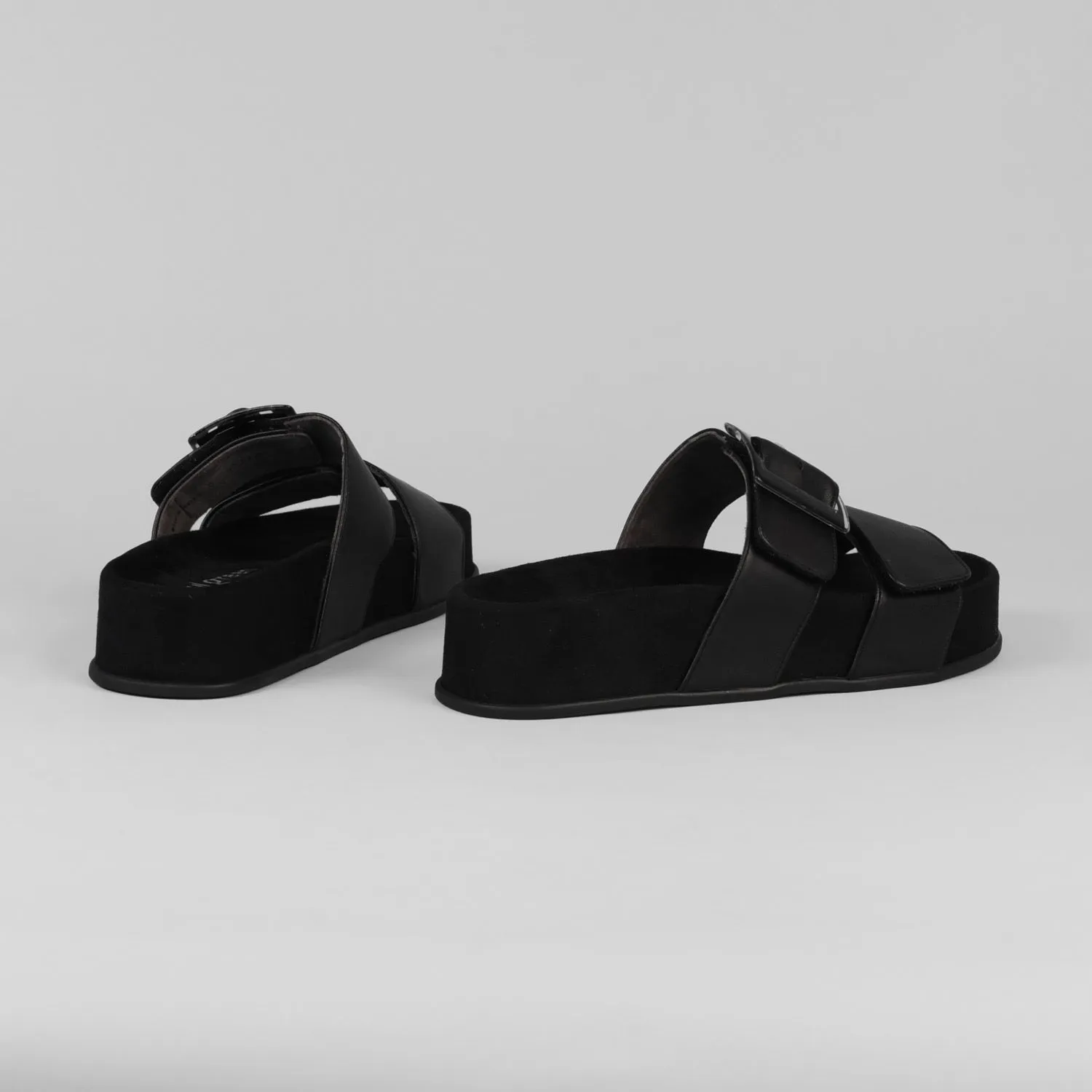 Paul Green - 6157 Black Platform Slide