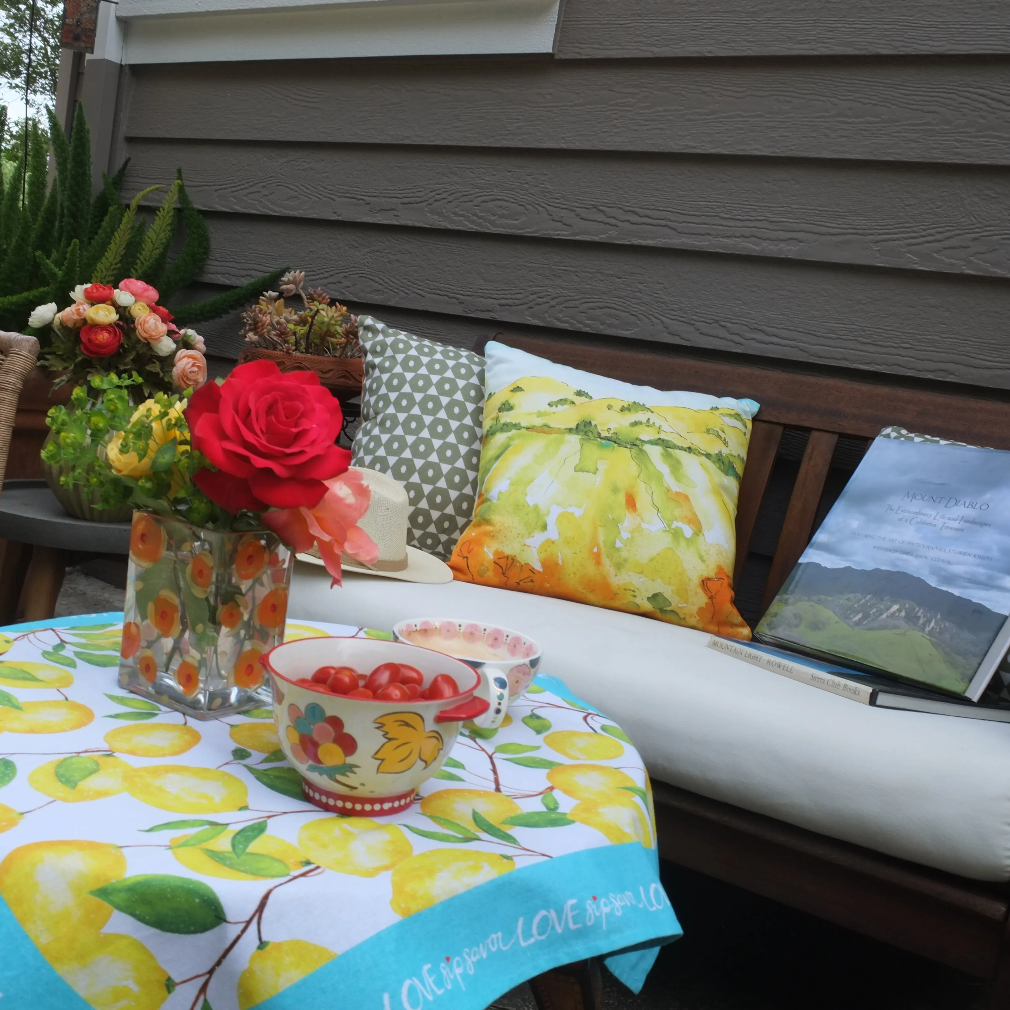 "California Hills" Pillow Cover