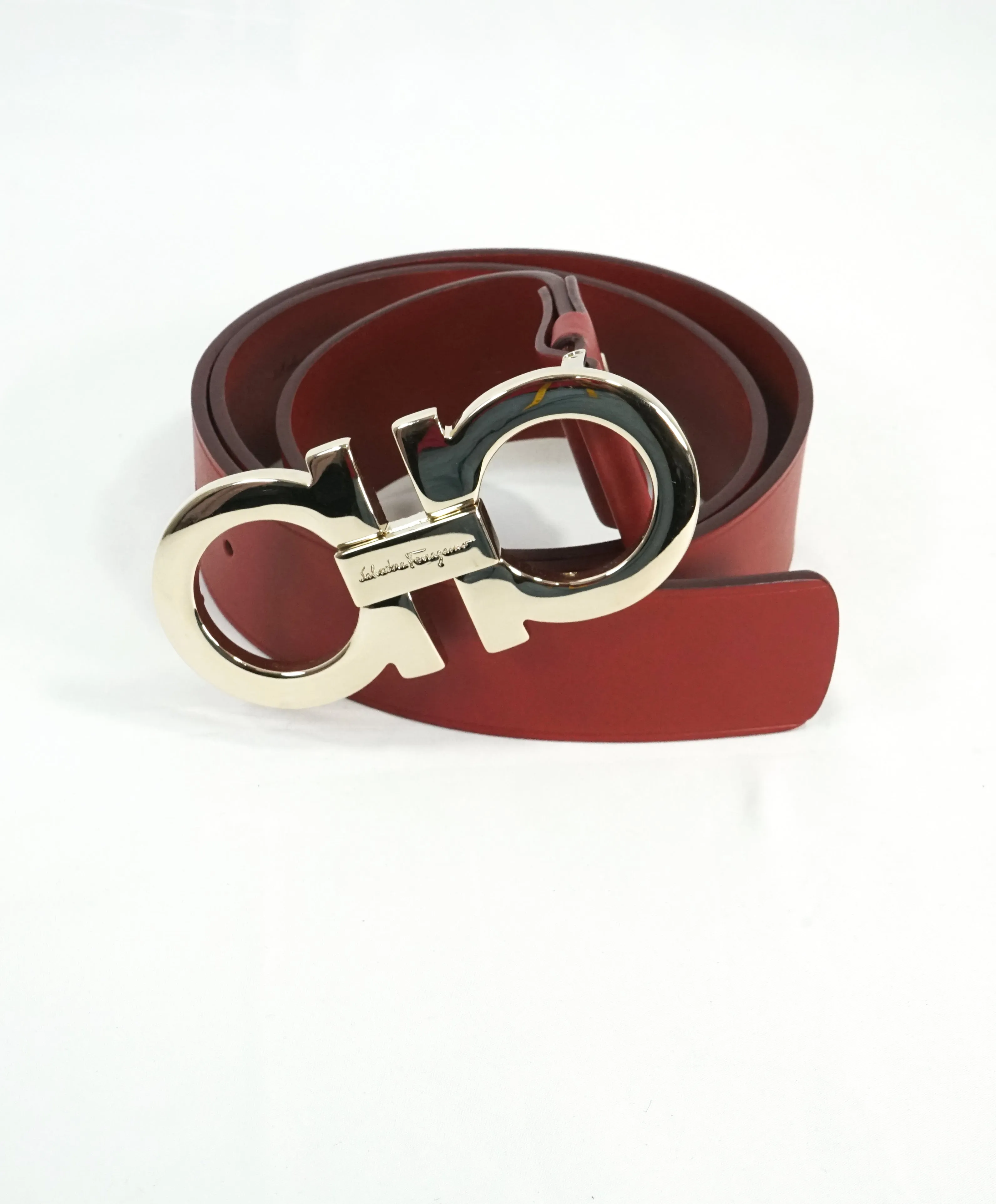 SALVATORE FERRAGAMO - Red & Gold Oversized Leather Gancini Belt - 42W