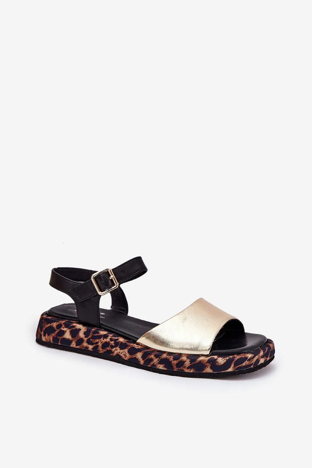 Sandals Step in style