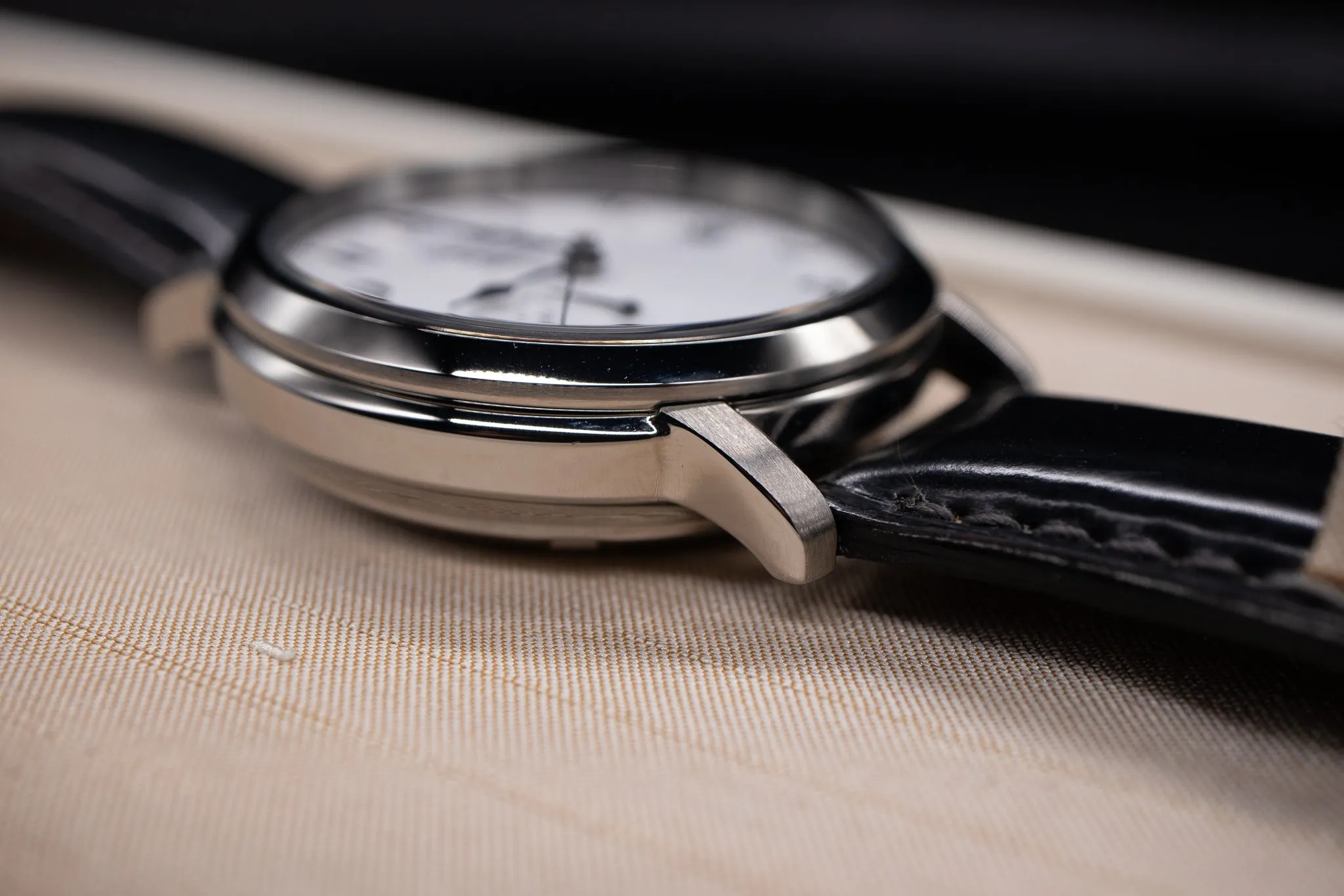 Seiko Spring Drive Presage White Enamel Dial SNR037