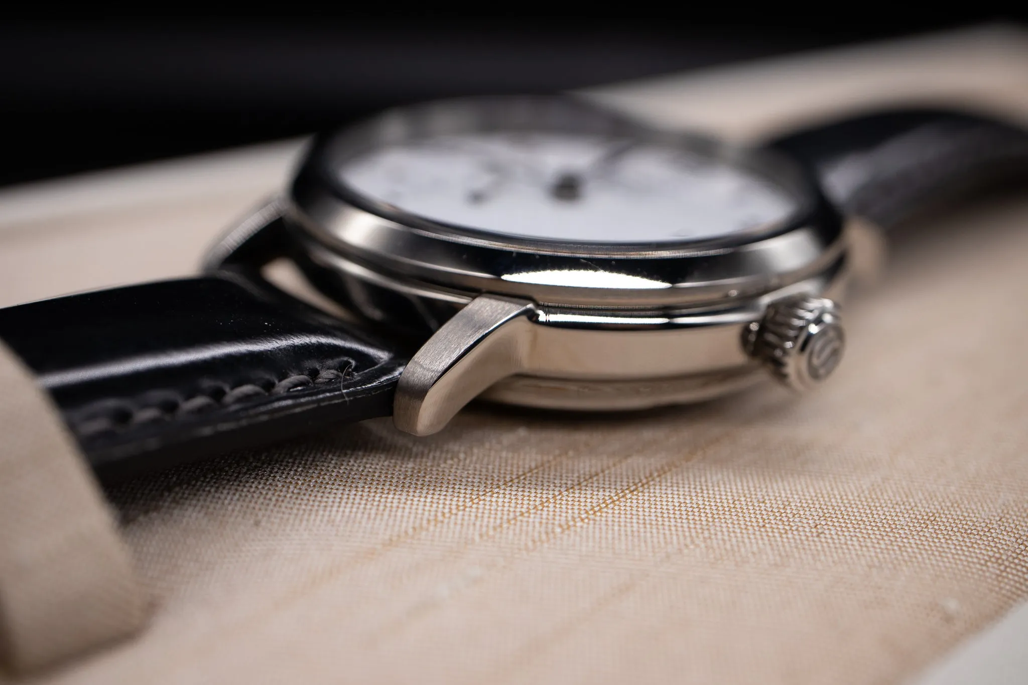 Seiko Spring Drive Presage White Enamel Dial SNR037