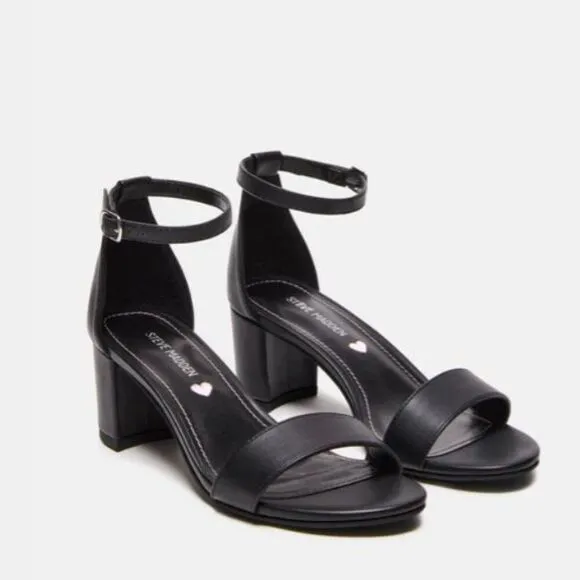 Steve Madden - Girl's Carrson Black Smooth Sandal - Size 2 Little Kid M