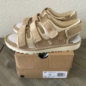 UGG Kids' GoldenCoast Slingback Sandal, size 4
