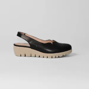 Wonders - C-33260 Black “Fly” Wedge Slingback